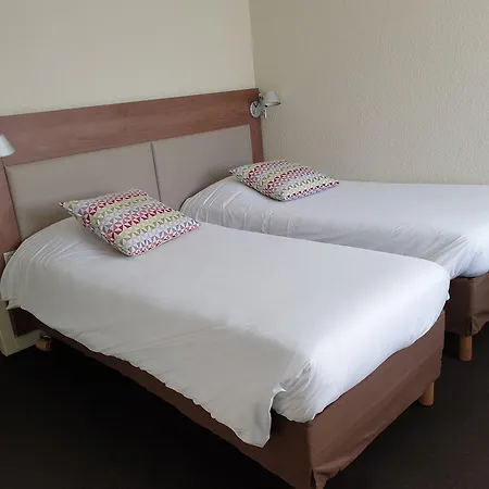 Campanile Deauville Saint-arnoult מלון 3*