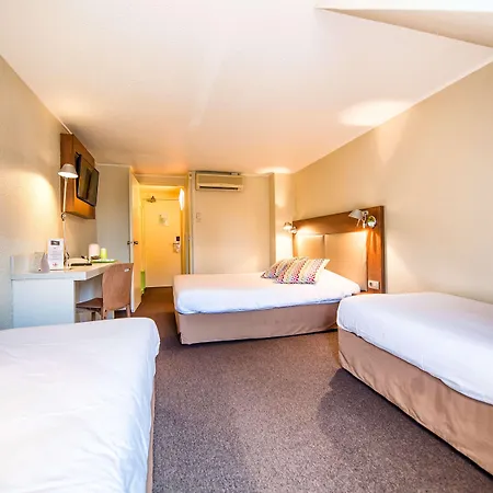 מלון Campanile Deauville Saint-arnoult 3*