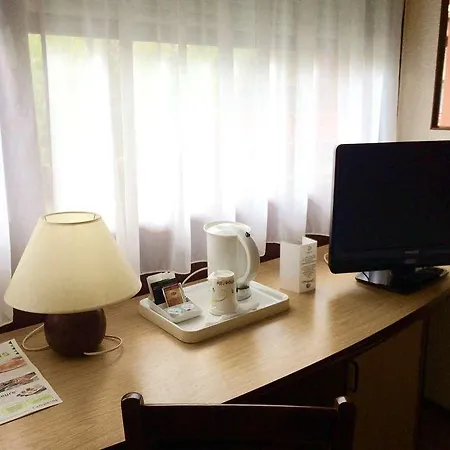 מלון Campanile Deauville Saint-arnoult 3*